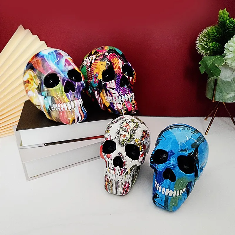 

Modern Resin Statue Retro Skull Decor Home Decoration Ornaments Creative Art Carving Sculptures Skull Model Halloween Gifts