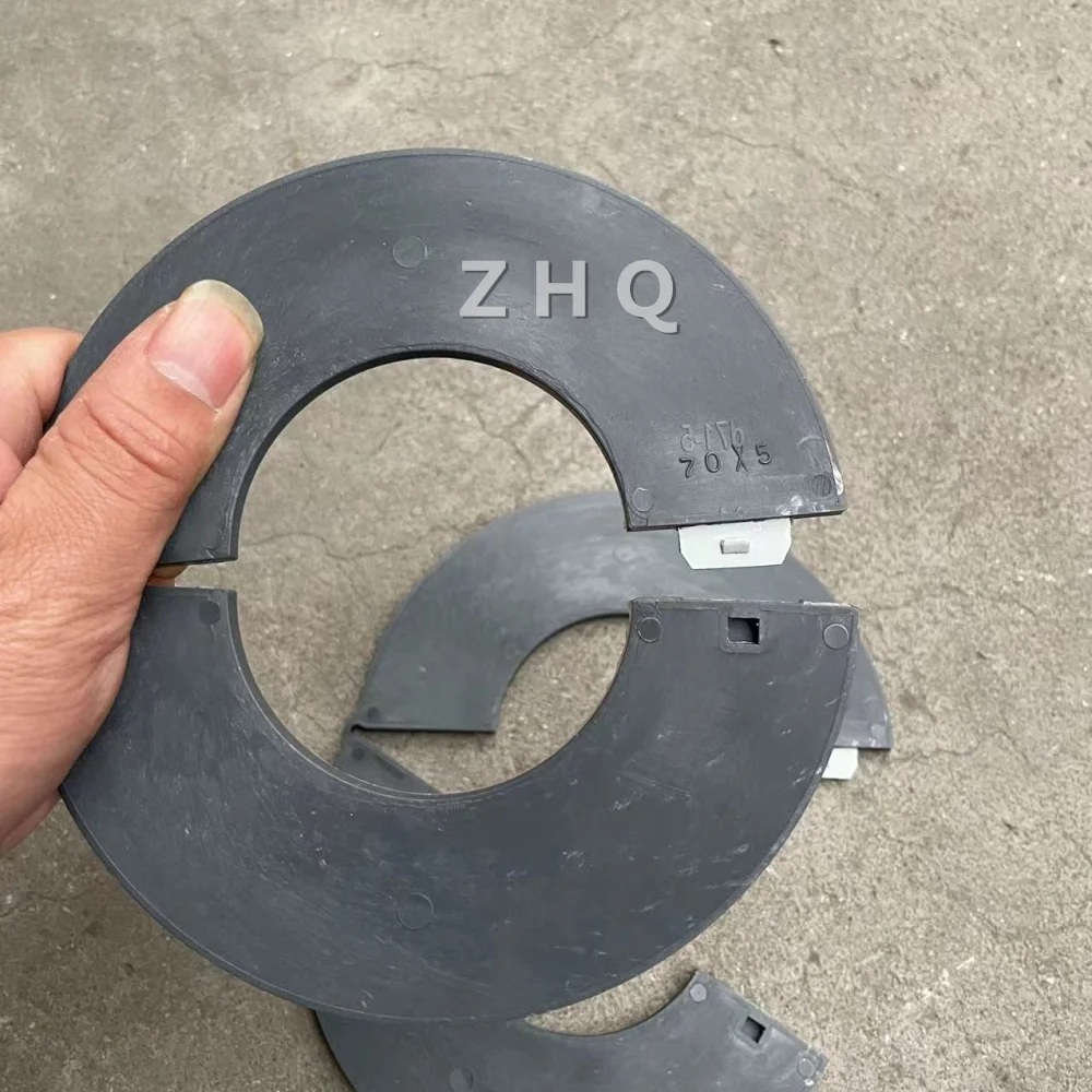 Excavator gasket-free bucket shaft excavator bucket pin washer round opening wear-resistant thickened polyethylene cushion