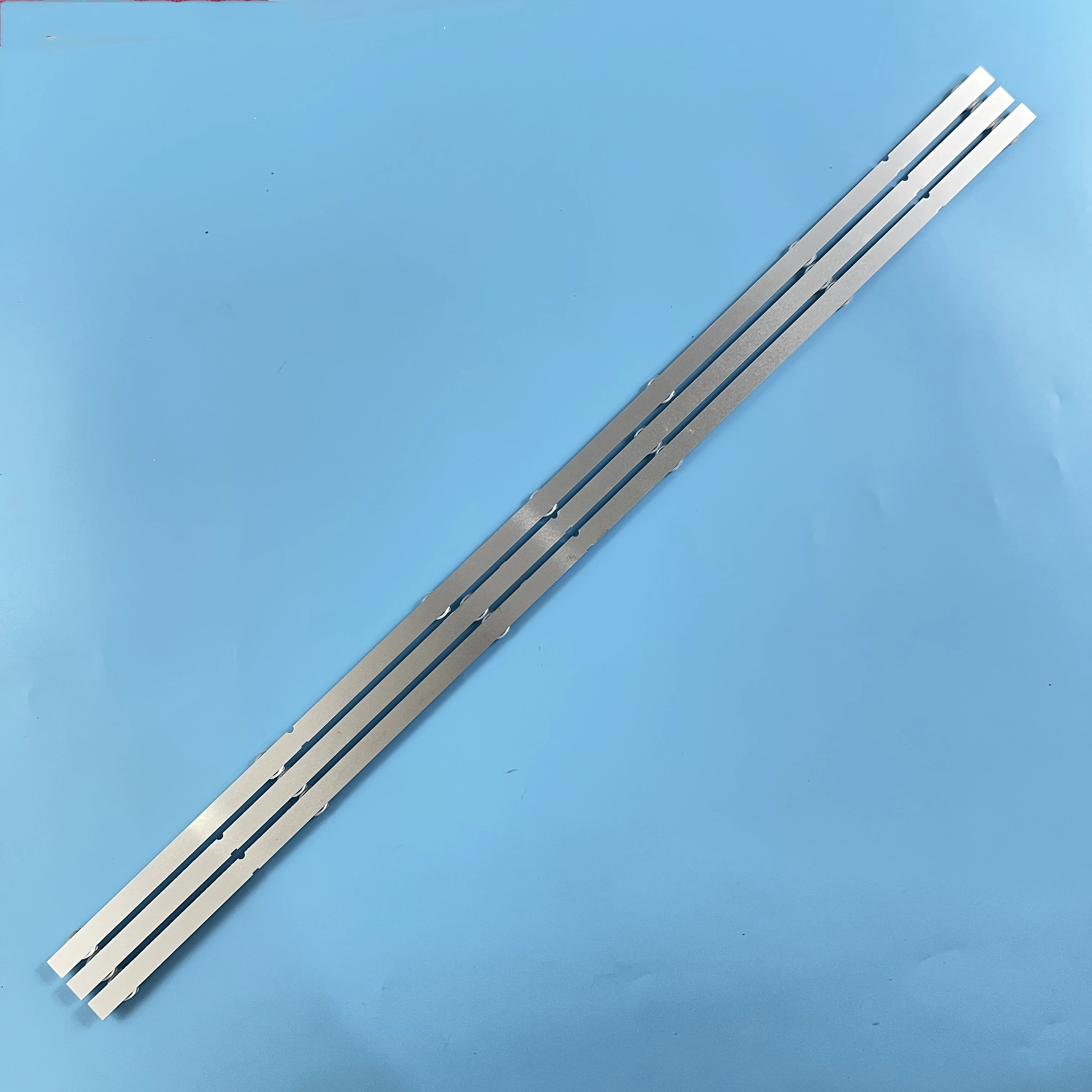 LED Backlight strip 6/7 lamp for Skyworth 40E20 40E20S MS-L2815-R MS-L2815-L V2 L2757 MS-L2958 SDL400FY(QD0-C00)(39)-V400HJ9-PE1