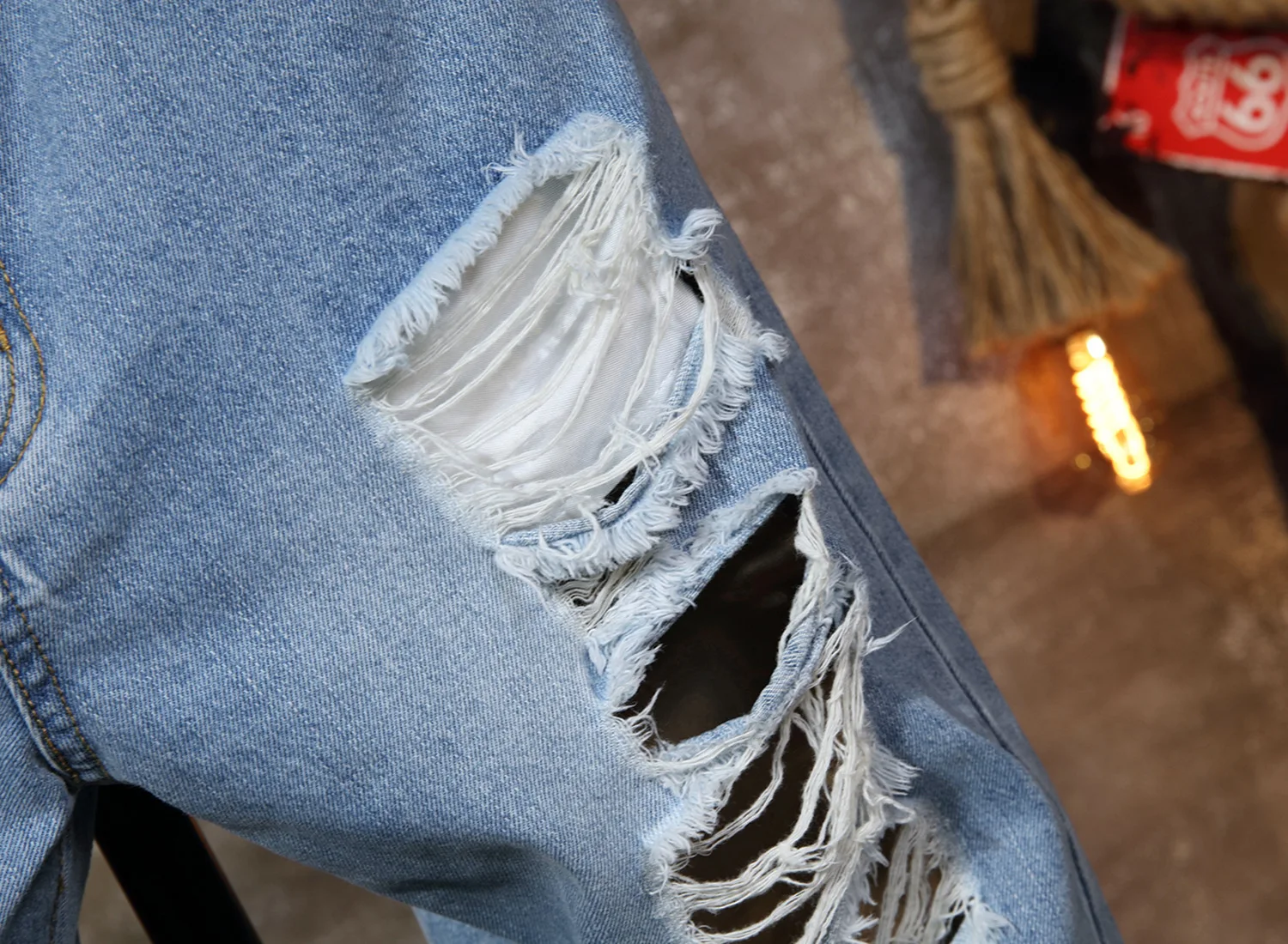 Spring and summer new frayed jeans men's light blue original single export men's jeans mens stretch jeans