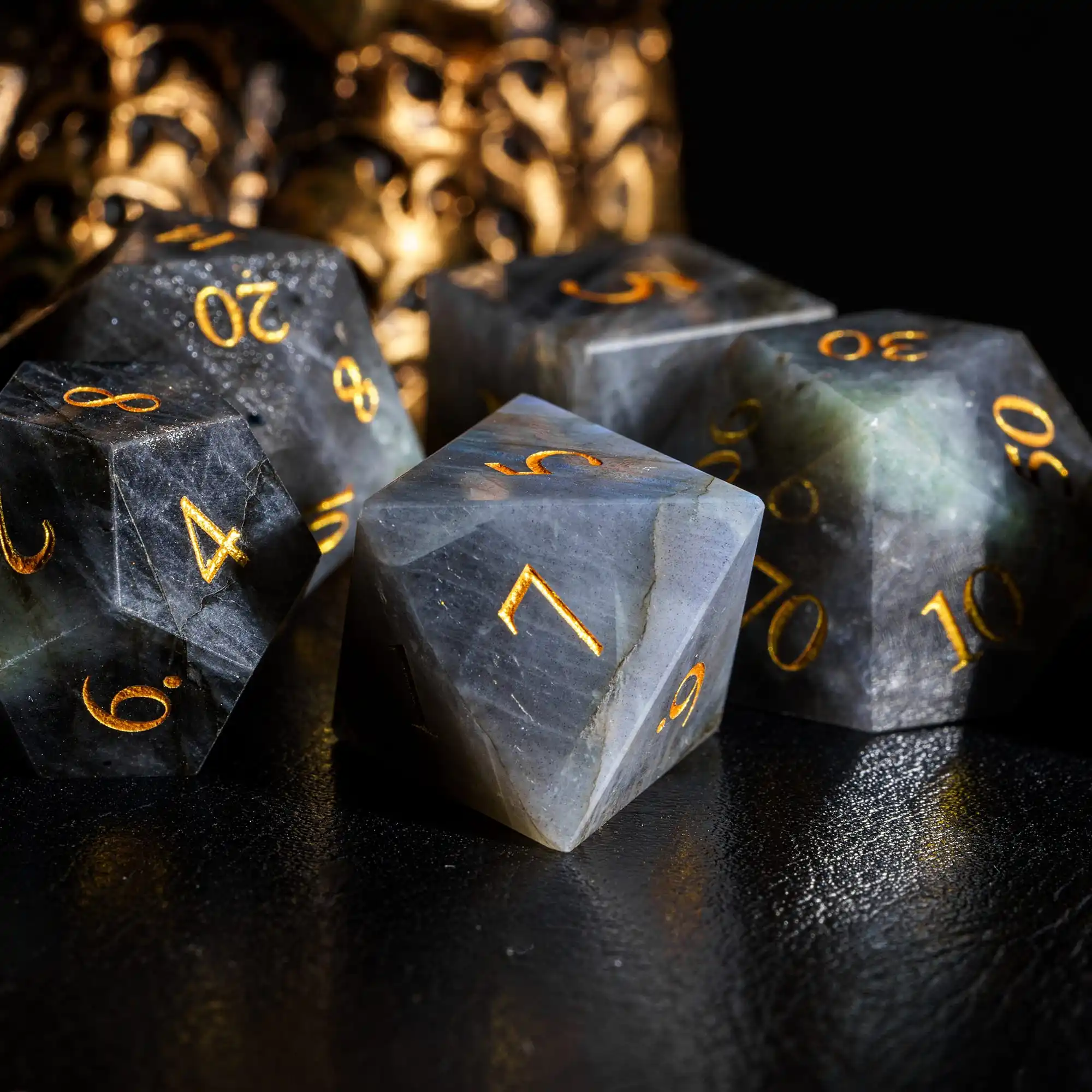 Cusdie 7Pcs Handmade Sun Stone Dice 16mm Polyhedral Dice Set with Leather box Gemstone Dices for Collection-Labradorite