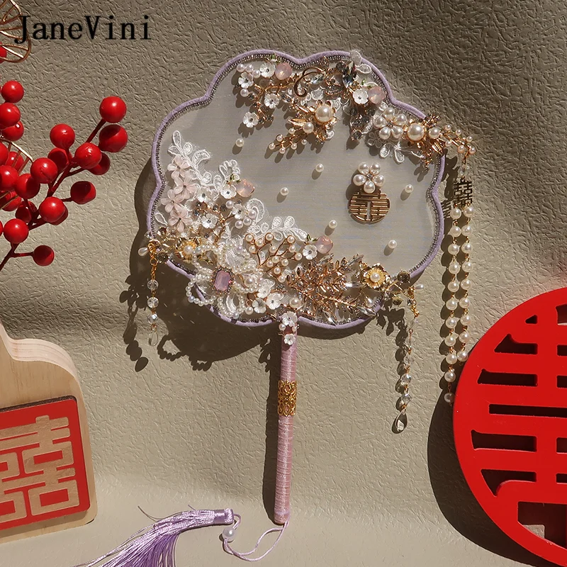 

JaneVini 2022 Luxury Purple Crystal Chinese Bridal Bouquets Fan Pearls Tassels Artificial Flowers Metal Fans Wedding Accessories