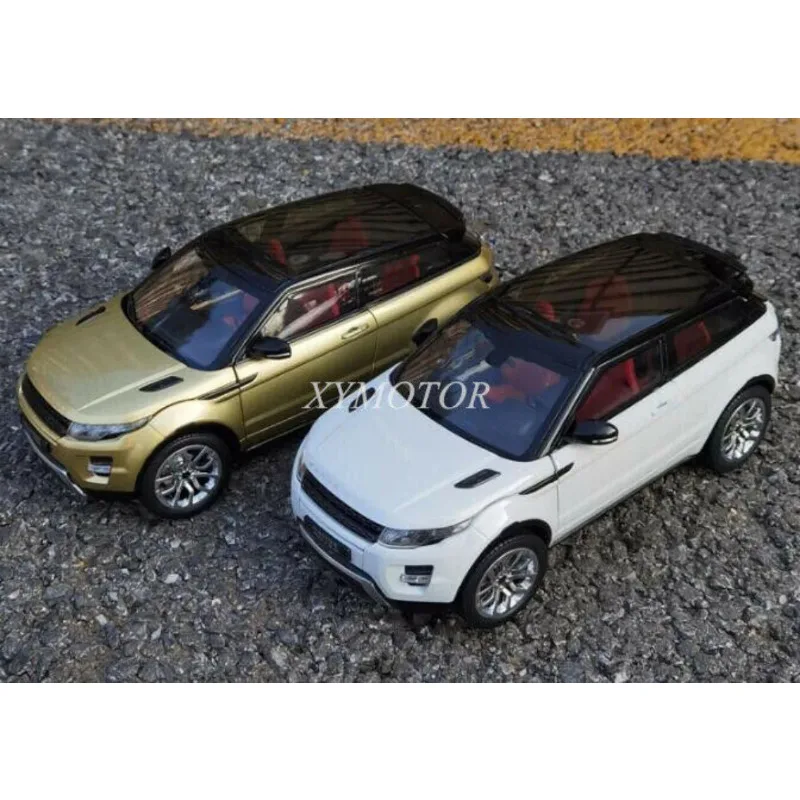 

1/18 GTAutos For Range Rover Evoque SUV Metal Diecast Model Car Gifts Toys Hobby Gifts Ornaments Collection White/Green