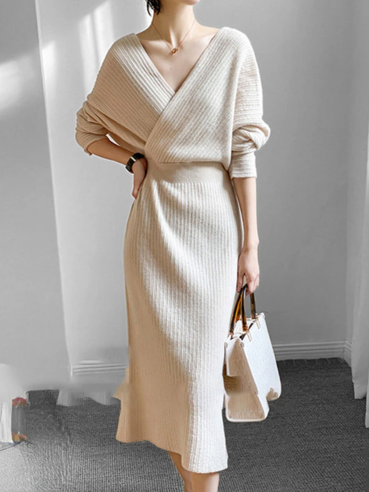 

Women Elegant V-neck Sweater Dresses Vintage High Waist Slim A-line Knitted Midi Dress Korean Fashion Winter Clothes