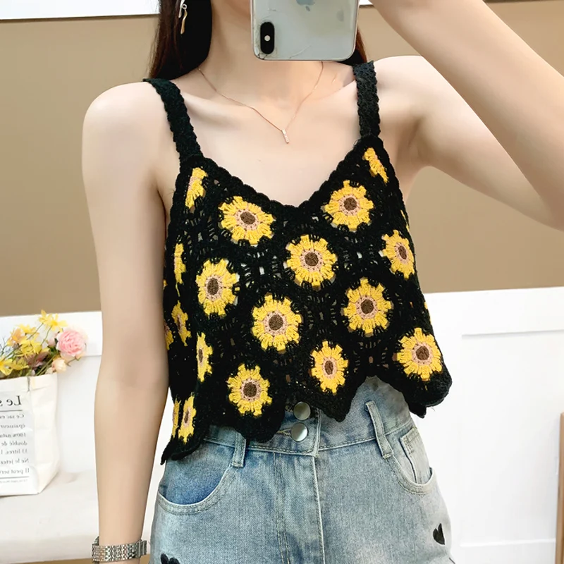 

Boho Handmade Crochet Camis Women Summer Sexy Hollow Out Knitted Tank Tops VIntage Floral Crop Top Holiday Beach Wear Knitwear