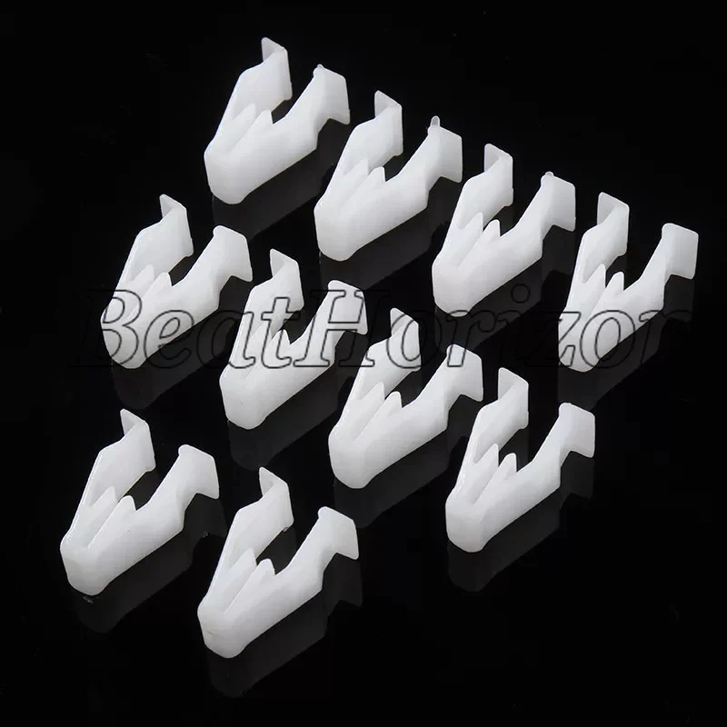 Рисунок 5 - пластиковые зажимы для приборной