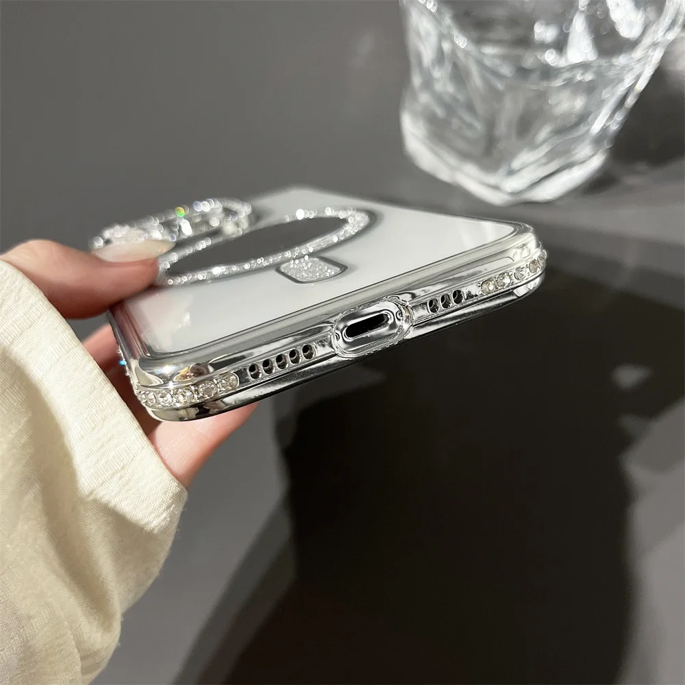Glitter Magnetic Make Up Mirror Phone Case For iPhone 16 15 11 12 13 14 Pro Max Shiny Diamond Plating Clear Protective Cover_voghion.com