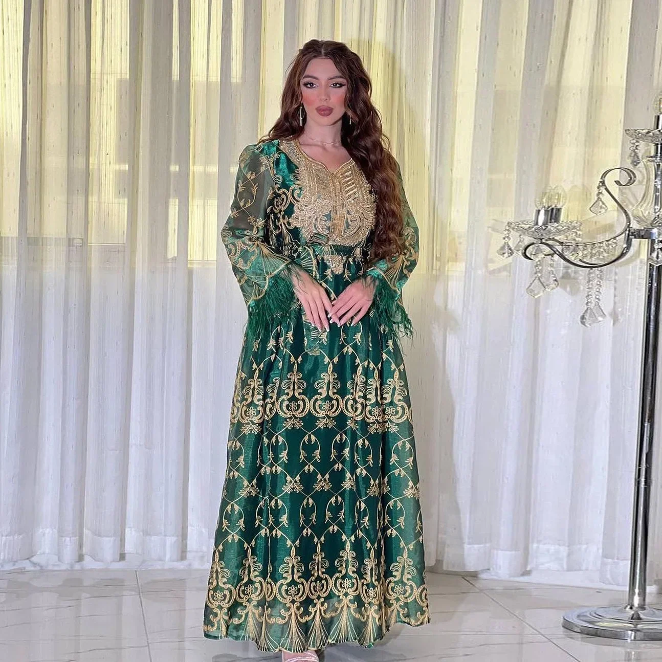 

Luxury Golden Sequins Dress Floral Embroidery Abaya with Belt Women V-neck Gown Kaftan Feather Sleeve Gauze Skirt Big Hem Muslim