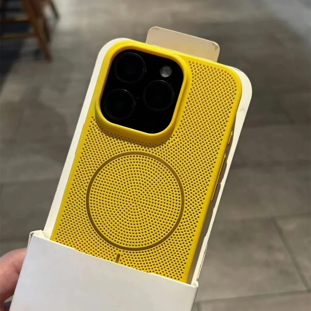 Enhanced Magnetic Honeycomb Cooling Phone Case with Mesh Design
