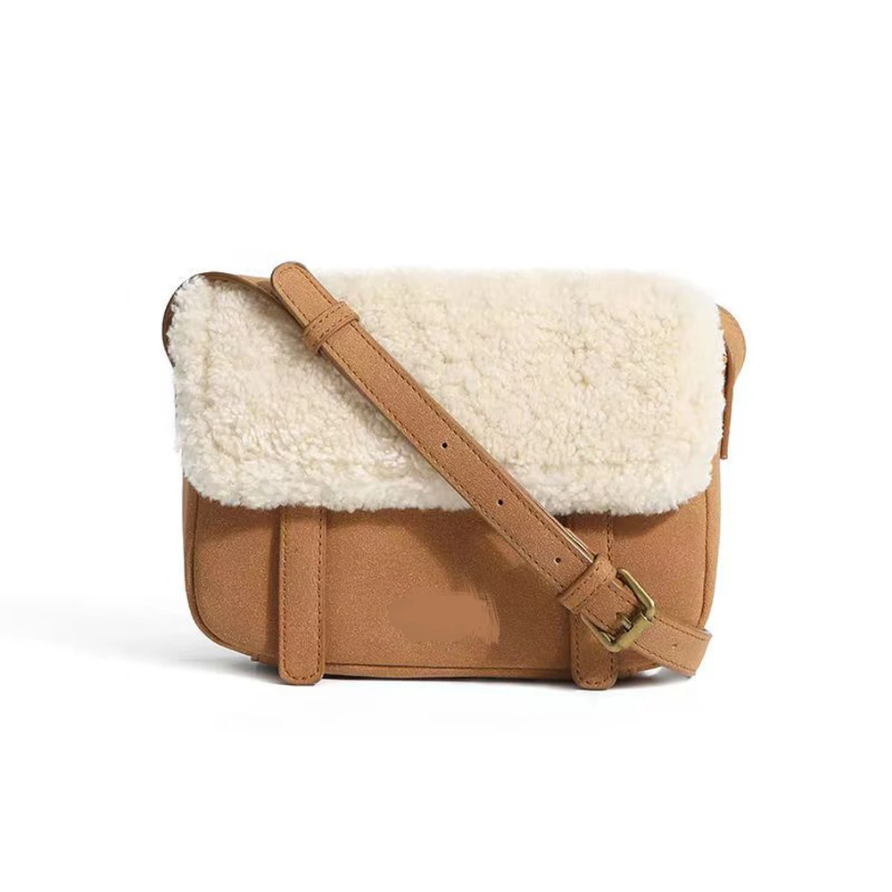 

2024 Brand Design Lamb Hair Women's Fanny Pack Leather Fashion Saddle Bag Plush with Logo Crossbody Bag Winter Handbag