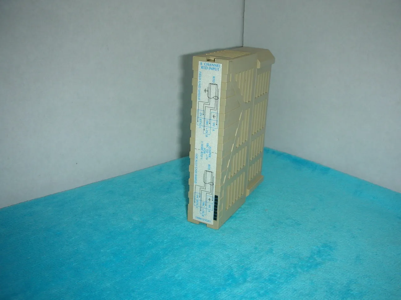 

5X00121G01