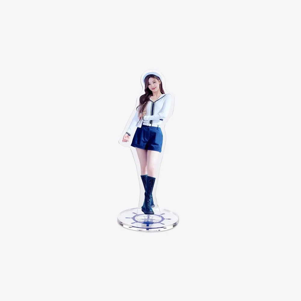 NEW KPOP ITZY Acrylic Stand Display Desktop Ornament Yeji Ryujin Yuna Chaeryeong Standing Model Tabletop Decoration Fans Gift