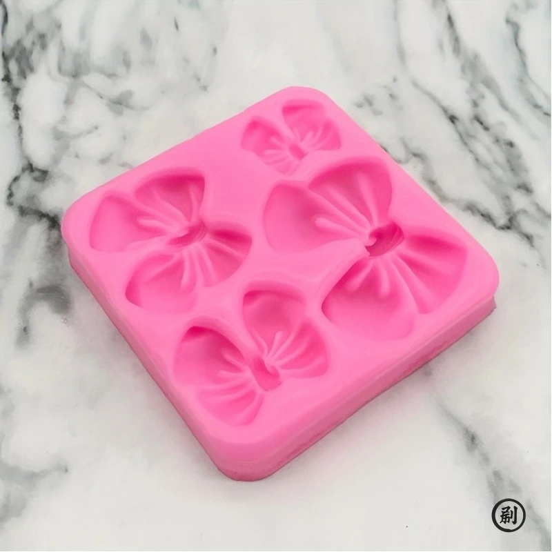 Silicone Bowknot Flower Mold 1pc Flexible and Reusable for Chocolate, Fondant, Cake and Cupcake Decorating silicone mold