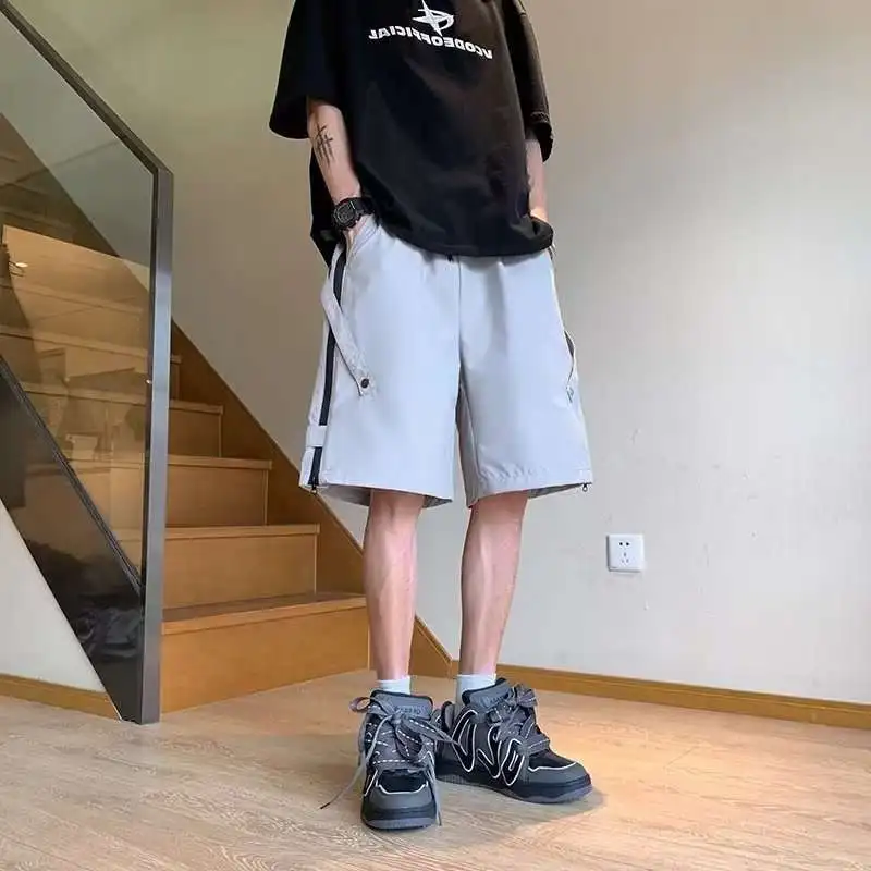 Summer Men's 2024 New Spliced Elasticized Pocket Zipper Shirring Fashion Solid Color Comfortable Loose All-match Casual Shorts