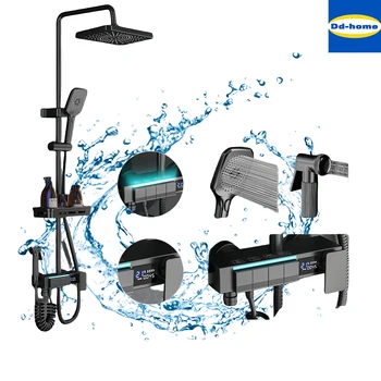 ก๊อกน้ำฝักบัว LCD อุณหภูมิคงที่อัจฉริยะพร้อมไฟและแสดงอุณหภูมิก๊อกน้ำในอ่างอาบน้ำพร้อมห้องน้ำ 1