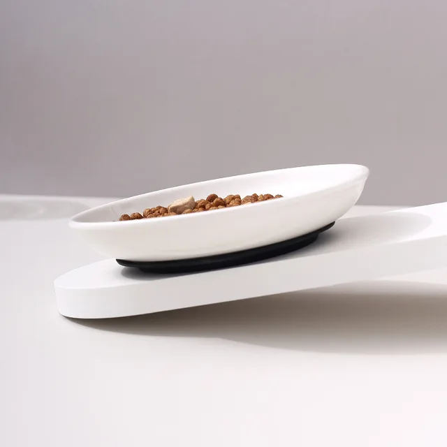 Ceramic Pet Bowl With Silicone Pad for Home Use Fish Bones Cat Claws Food Basin Non Slip Cat Dish Cat Food Tray Pet Feeder 2