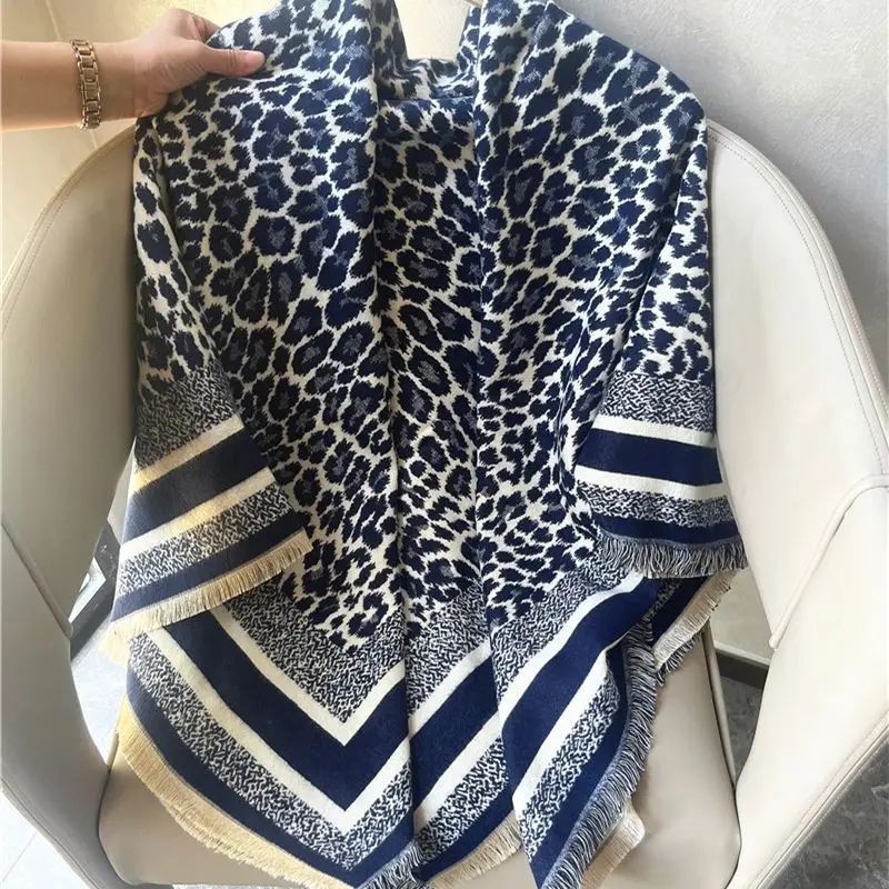 2023 Autumn and Winter New Fashion Leopard Cashmere Scarf Women 130cm Square Scarf Warm Big Shawl Pashmina decorative autumn winter camellia cashmere scarf women luxury 130cm square scarf warm thickened shawl elegant pashmina