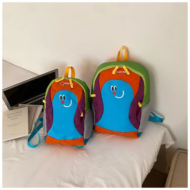 Zaino alla Moda con Abbinamento di Colori, Leggero, Unisex, per Escursioni e Viaggi, Grande Capacità, Borsa Scolastica per Studenti - immagine 6