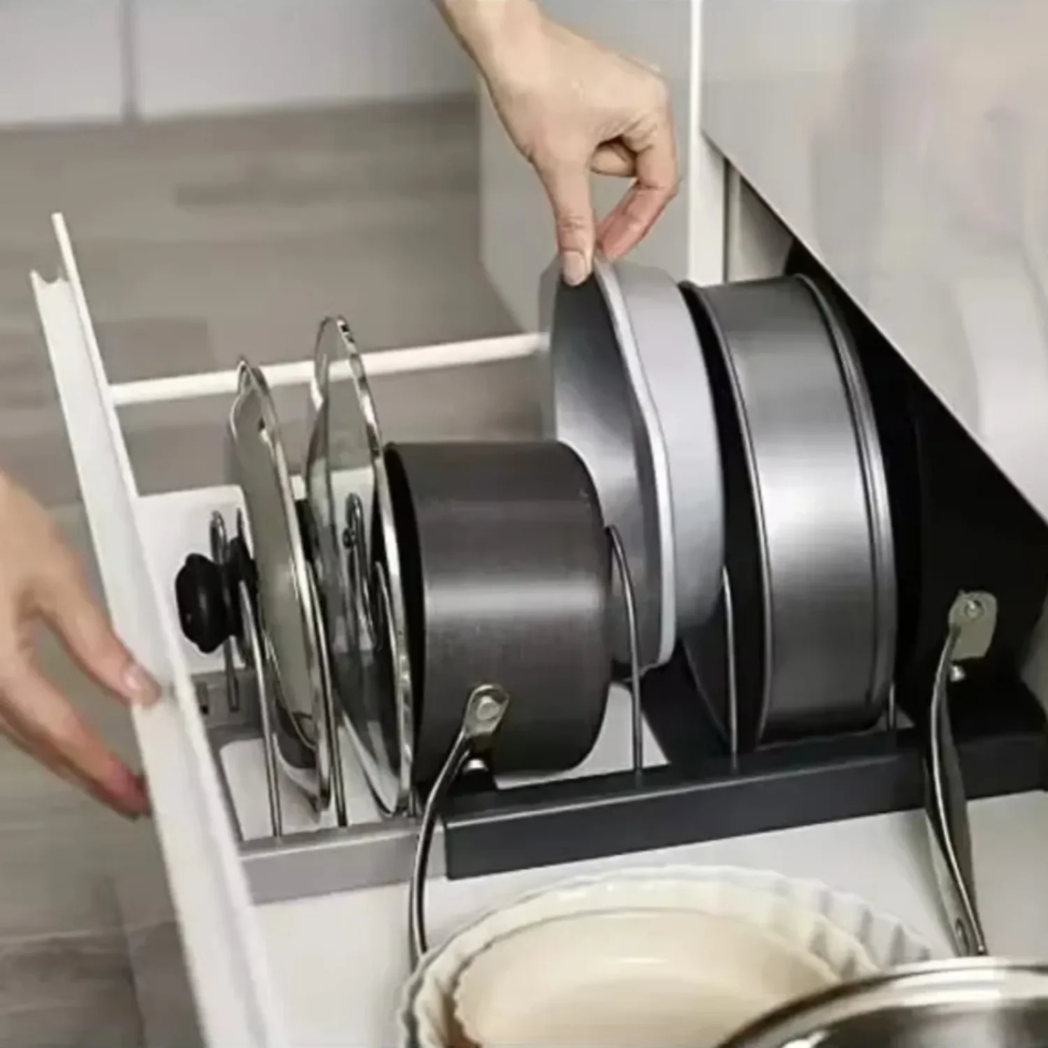 Ausziehbarer Topf- und Pfannenhalter für Schränke mit 6 verstellbaren Ablagen zur Küchenorganisation_voghion.com