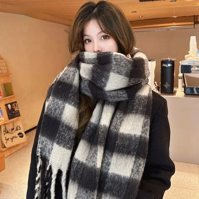 Slide image 533a3053036c43f3886f99a878ba899b