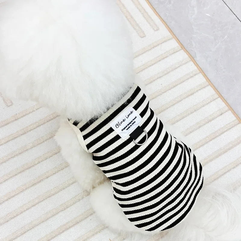 thumbnail image 1 of Chaleco para perros de primavera y otoño, cómodo jersey de algodón a rayas para razas medianas y pequeñas como el osito de peluche Bichon Gadget, 1 of 5