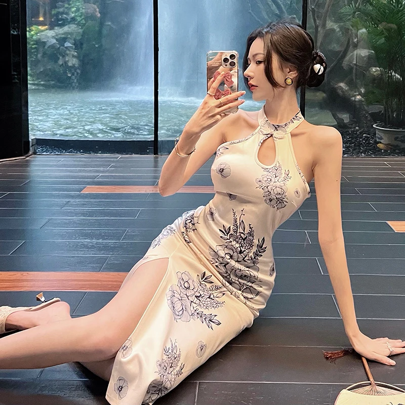 

Improved Qipao Sexy Sleeveless Chinese Style Dress Women Summer New Cheongsam Vintage Mandarin Collar Vestidos High Split Dress