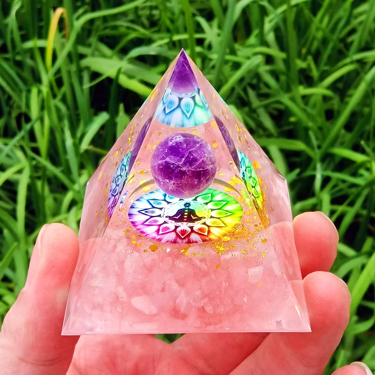 

Energy Generator Orgone Pyramid Amethyst Peridot Healing Natural Crystal Reiki Chakra Generator Orgonite Pyramid Meditation Tool