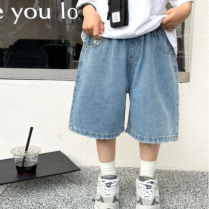 

Детская одежда, Детские простые джинсовые шорты, брюки в Корейском стиле, новинка 2024, Летние повседневные однотонные мягкие и удобные брюки