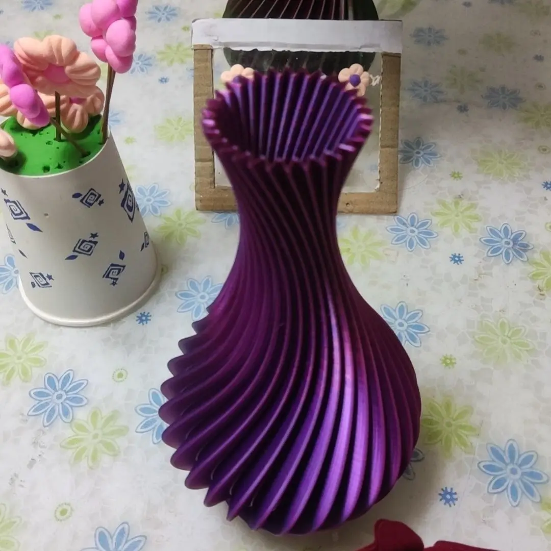 20cm 3D Printing Creative Vase Home Decoration Living Room or Office Table Decoration Light Luxury High-end Highly Customized 2
