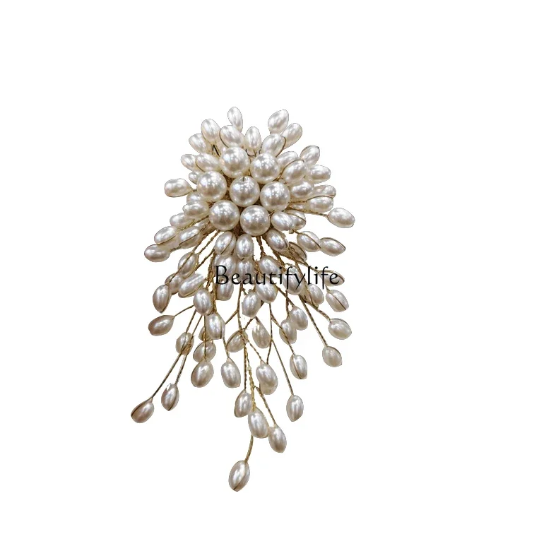 

Graceful Suit Jacket Pearl Accessories Advanced Corsage Accessories