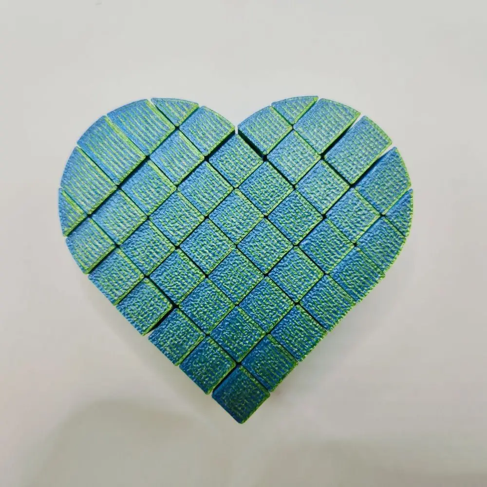 Fractal 3D Printed Pixel Heart Gifts Creativity Portable Heart Fidget Toys AntiAnxiety Relaxation Decompression Toy For Women