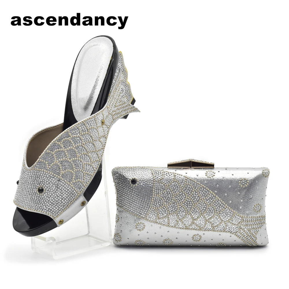 

New Arrival Silver Color Italian Shoes with Matching Bags Women Italian African Party Pumps Shoe and Bag Nigeria Women Shoes Bag