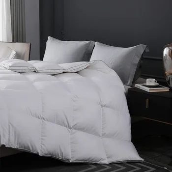 Couette ultra-moelleux en duvet d'oie blanc pur 95% Couette - Tissu chiffré de qualité supérieure, silencieux et chaleur confortable, King Size 1