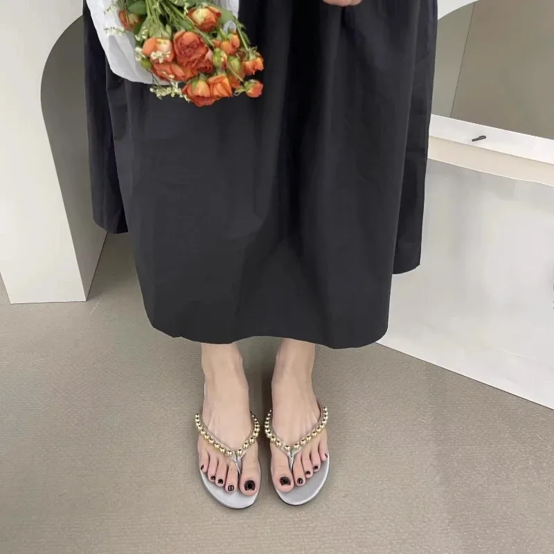 New Fashion Pearls Beach Flip Flops for Women Summer Clip Toe Flat Slides Sandals Woman Comfortable Non Slip Outdoor Slippers