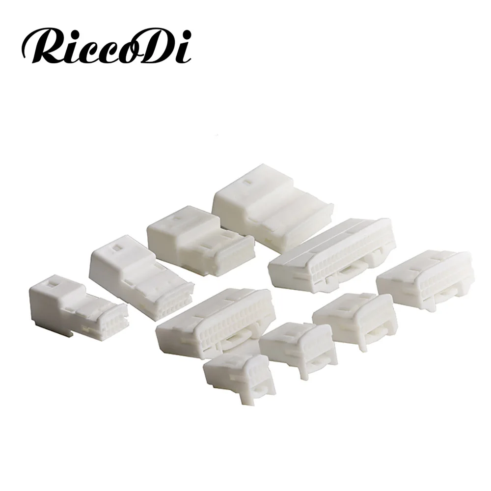 Slide image c075b365b3664e36a0020c2c7d2bfcfd