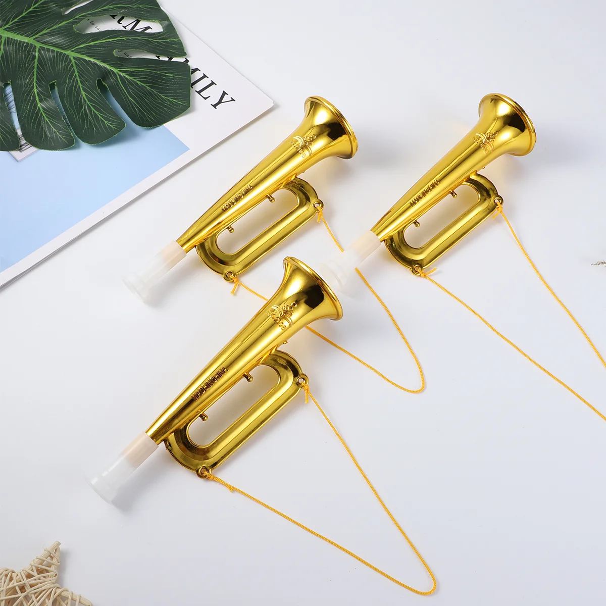 Big Speaker Toy Whistles Party Supplies Child Birthday Favors for Cheering Horn Trumpet Prop Music Noisemaker