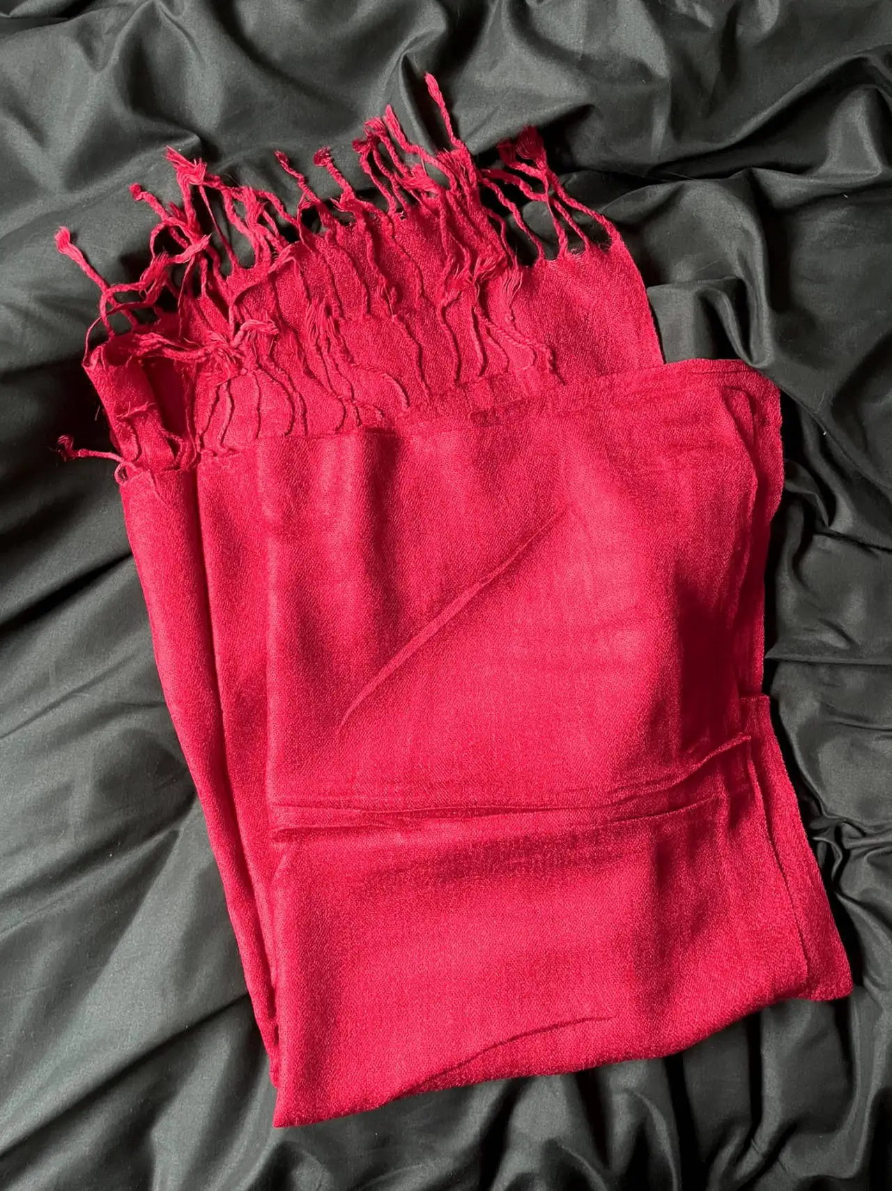 Mikasa Ackerman Levi Neckchief Halloween Christmas Anime Cosplay Scarf Red Scarves Women Men Party Performance Costume