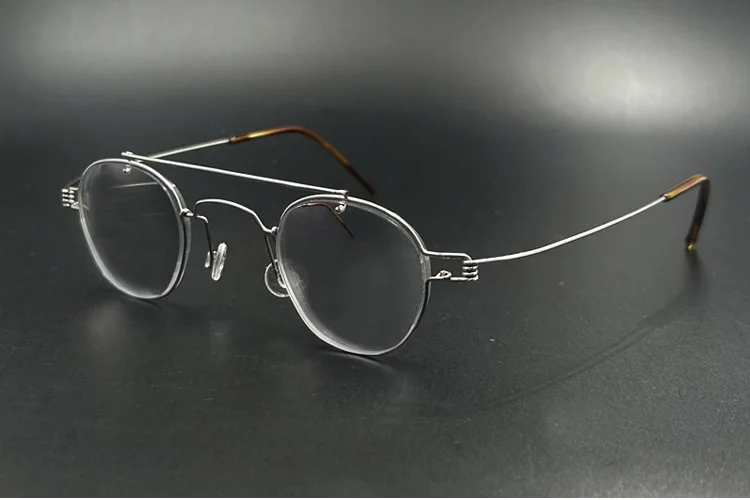 Yujo Eyeglasses Close Up