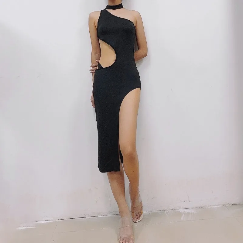 

Новинка лета 2024, однотонное черное платье, сексуальное женское облегающее платье с вырезом сбоку, высокой талией и открытым плечом