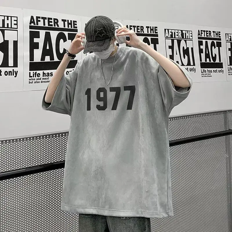 

New fashionable summer trend American loose printed dropped shoulder sleeve T-shirt boys vintage lazy round neck suede T-shirt