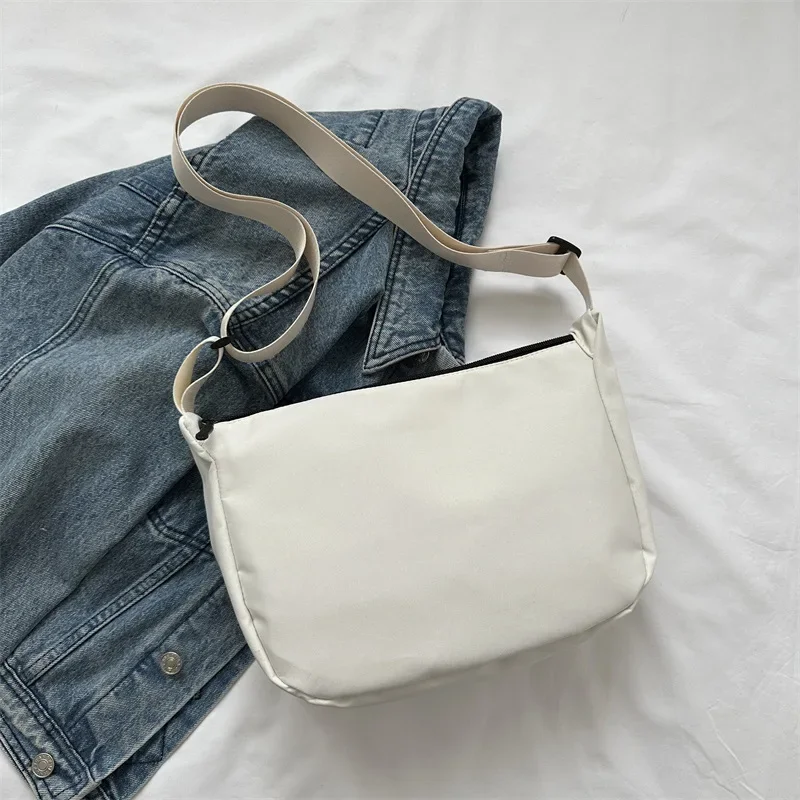 New Fashion Versatile Solid Color Nylon Letter Single Shoulder Bag Zipper Open Messenger Bag Adjustable Shoulder Strap Women Bag