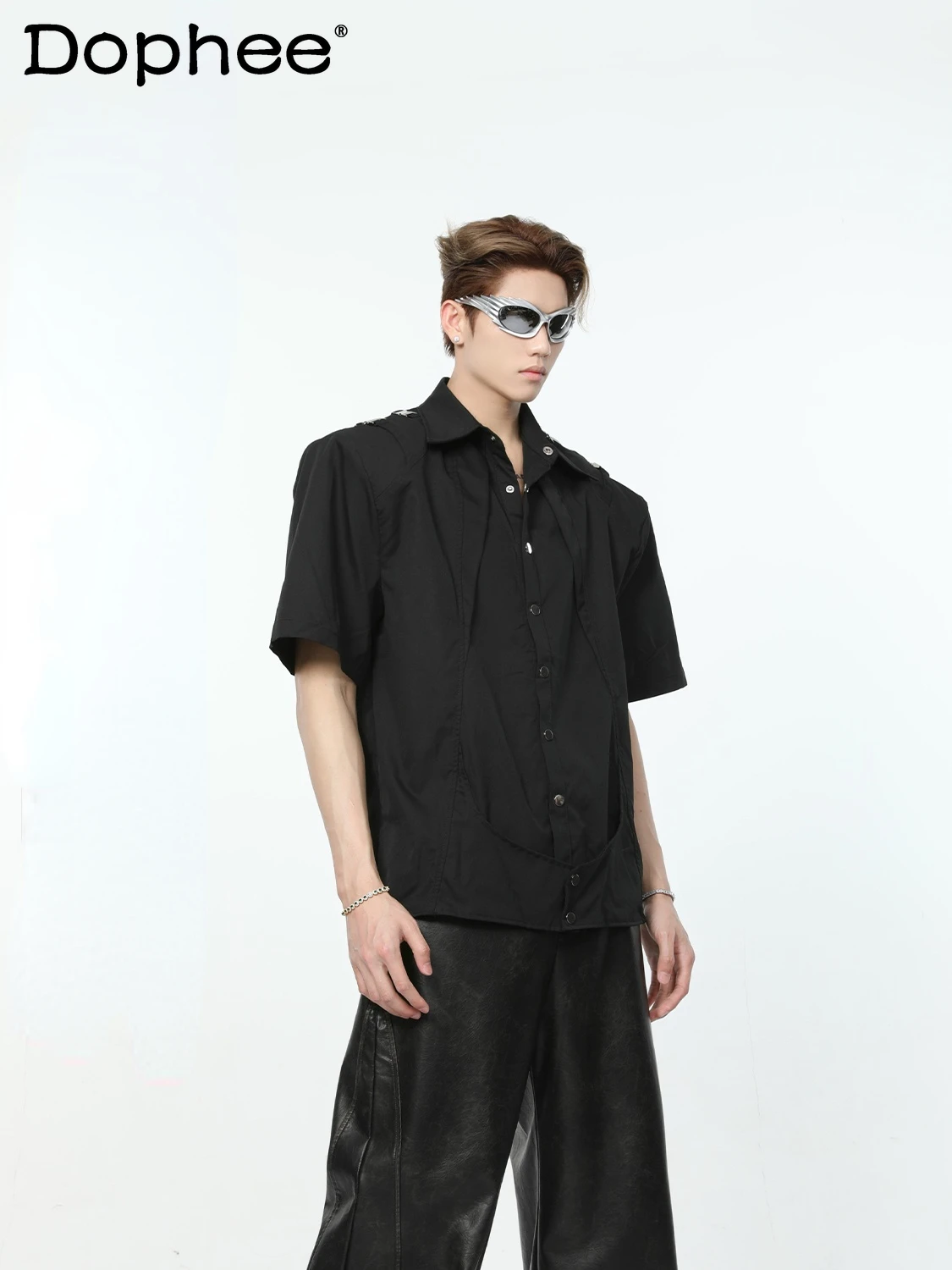 

Fashion T-shirts Men 2024 Summer Metal Single Row Multi-Buckle T-shirt Padded Shoulder Short Sleeve Shirt Solid Color T-shirt