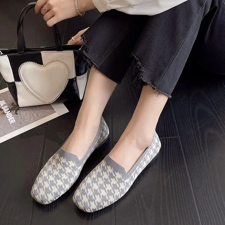 

Туфли женские с круглым носком, дышащие вязаные удобные, мягкая подошва, Повседневная модная обувь на плоской подошве, на весну/лето