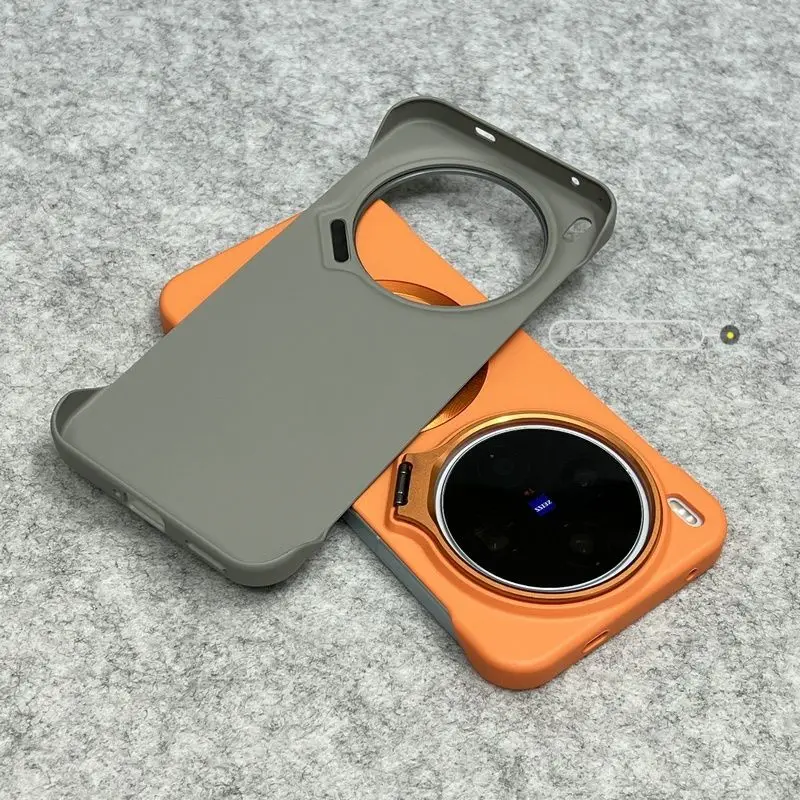 Luxury Magnetic Lens Holder Shockproof Case with Frosted Finish, Compatible with Magsafe Charging