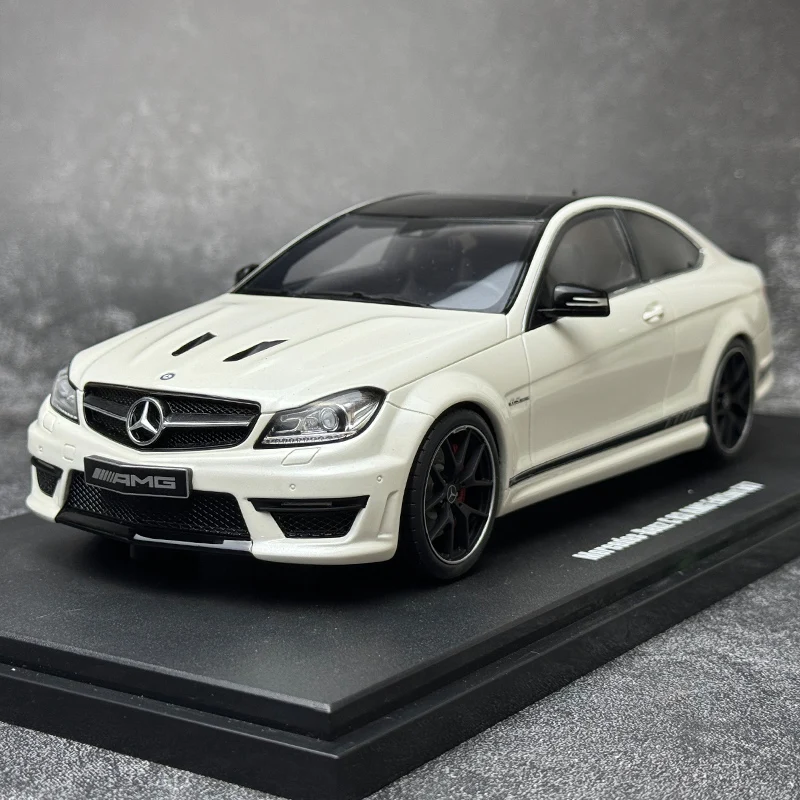 GTSpirit 1:18 FOR benz C63 AMG(W204) Car model Edition 507 Resin 