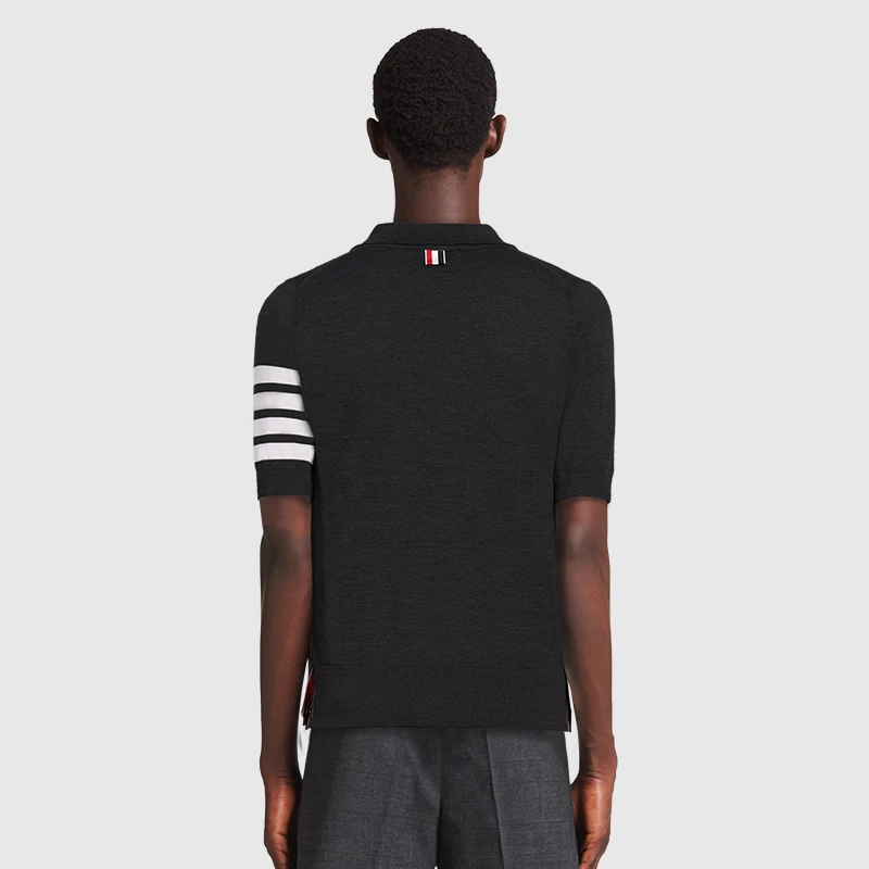 Рисунок 5 - Мужская трикотажная рубашка-поло