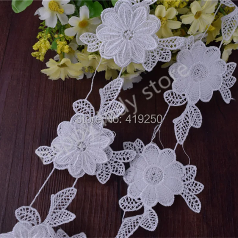 

13yard White flower Lace trim Applique Delicate Sewing Crafted