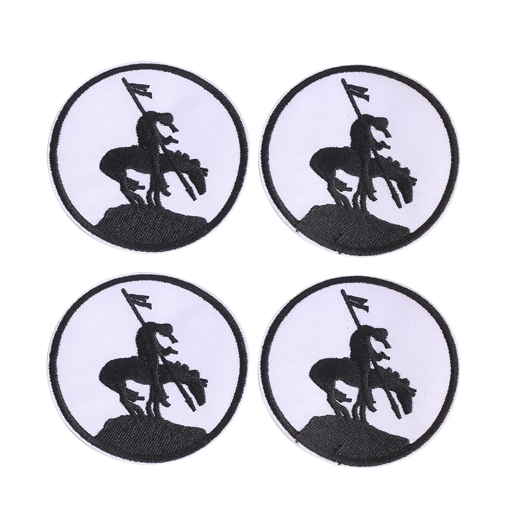 4PCS personalisierte schwarz und weiß Stickerei Stoff Aufkleber DIY Armband Abzeichen Aufkleber vielseitige Casual Hut Kleidung Zubehör