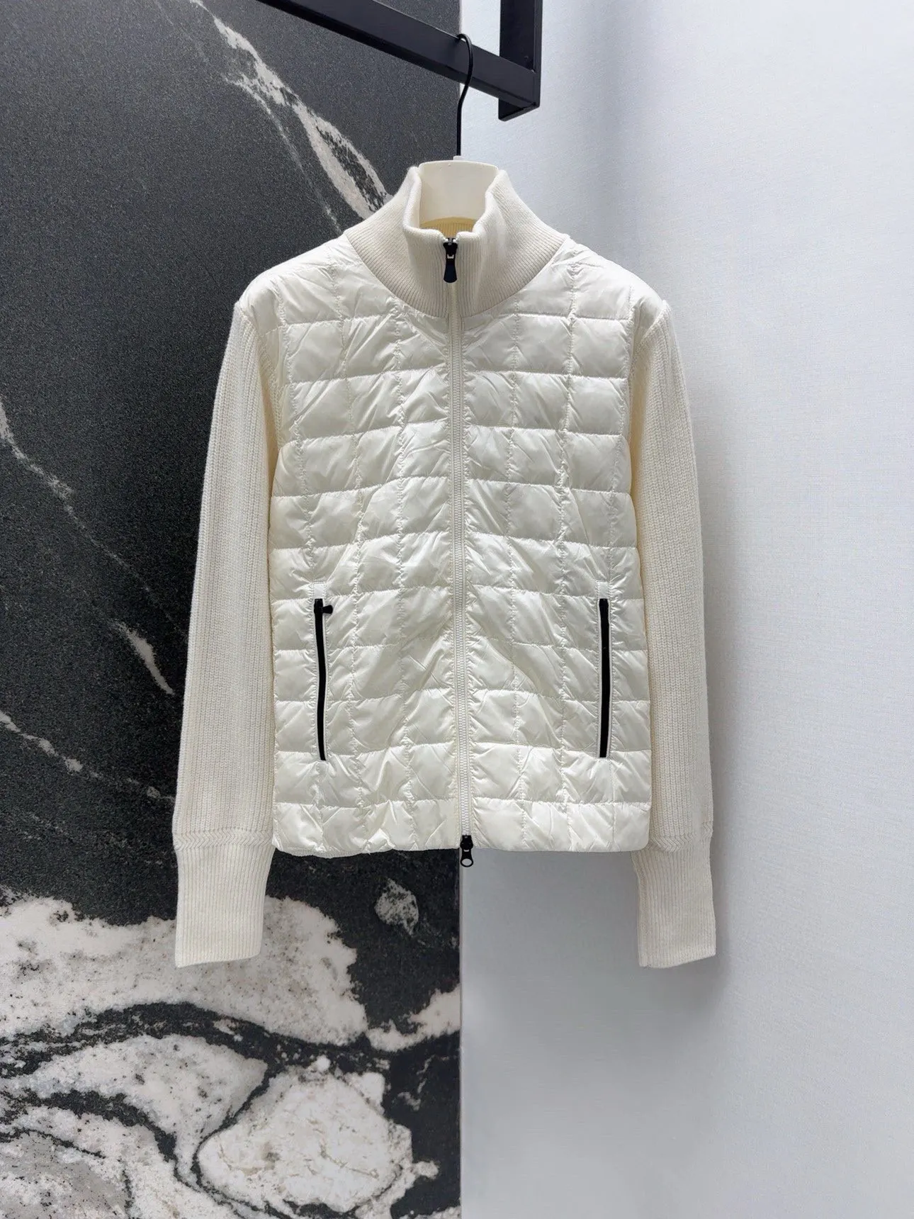 Woven Jacket 24200