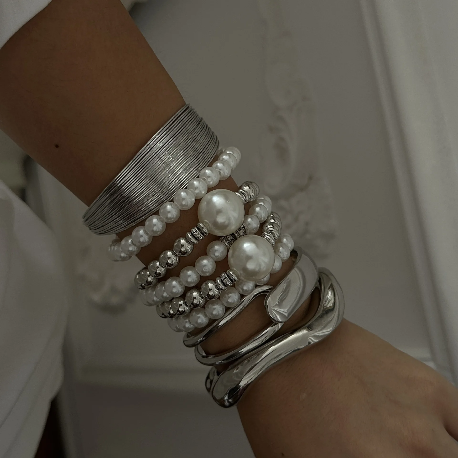 DIEZI Punk Hip Hop Multilayer Pearl Beads Strand Bracelet Fashion Silver Color Geometric Spring Bangles for Women Men Jewelry